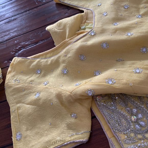 Pure Chinnon Chiffon yellow Punjabi Outfit with Heavy Embroidered Dupatta - Picture 9 of 10